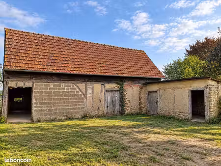 grange normande avec terrain 800 m² – beau potentiel de rénovation