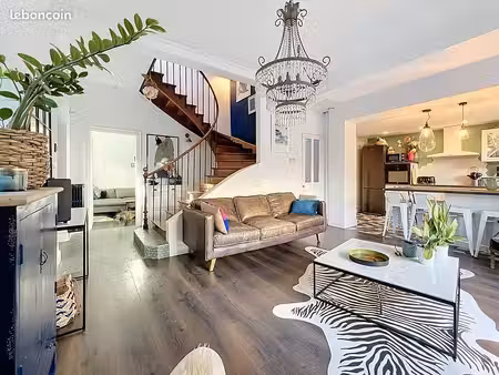 maison 5 pièces 153 m²