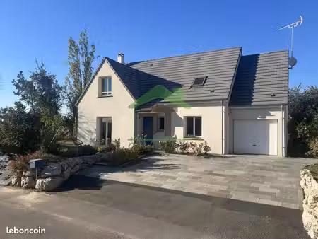 pavillon 6 pièces 131 m²