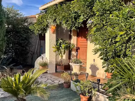maison de plain-pied 3 pièces (78 m²) avec jardin et garage