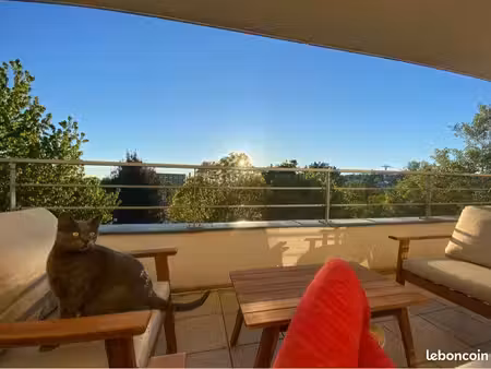 t3 entièrement rénové avec terrasse  piscine et parc – pouvourville