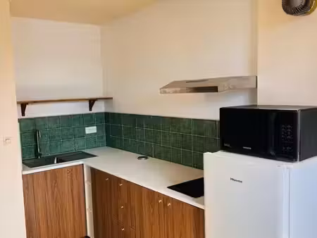 ? studio d'exception + place parking – lardenne