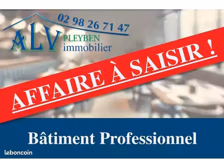 local 491 m² pleyben