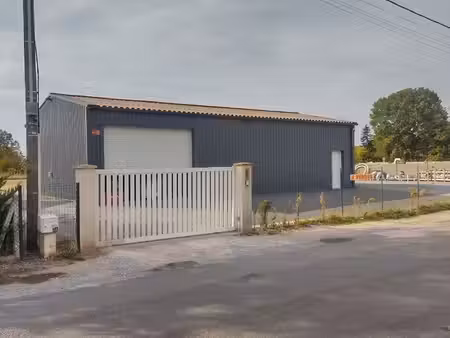 a vendre 2 dépôts