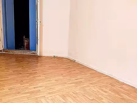 t3 rénové 77 m² – 2 chambres – centre-ville béziers – 650 cc