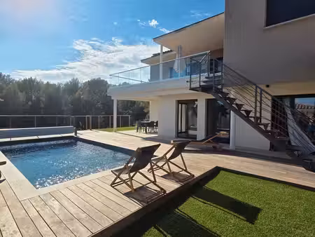 villa t5 avec vue + t2 attenant