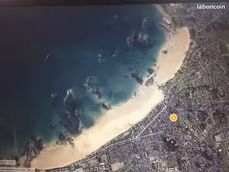 villa à 300 m de la plage de rochebonne
