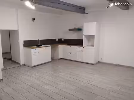 loue appartement 55m²