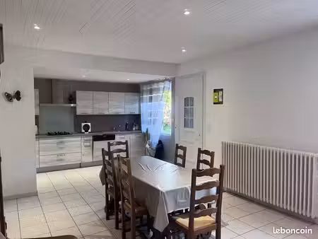 rare – appartement 4 pièces avec terrasse  3 chambres et cave – aucun travaux