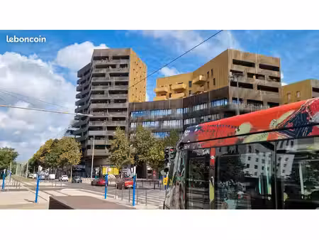 t2 récent sans vis-à-vis avec vue