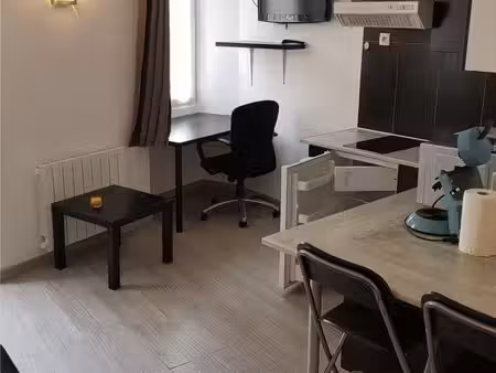 location t2 25m2 meuble centre ville