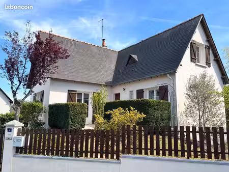 maison d’architecte 100 m² – terrain 363 m² – secteur de la crouzillière