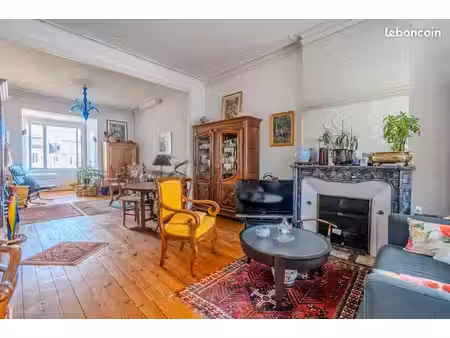 appartement 2 pièces 66 m²