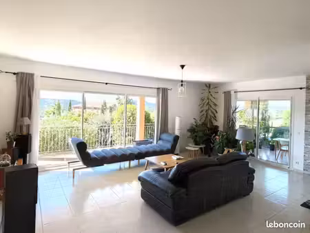rare pour sa situation et son environnement - maison 118 m² + piscine + 1534 m² de terrain