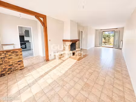 maison 3 pièces 83 m²