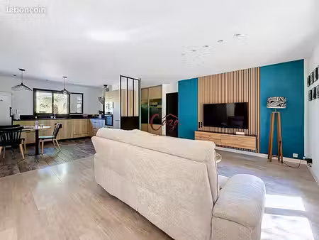 maison 4 pièces 110 m²