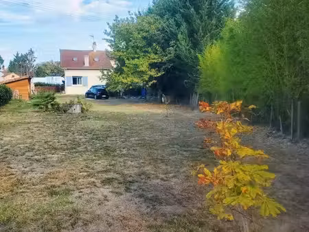 maison 6 pièces 97m2 sur terrain clôturé 1200m2