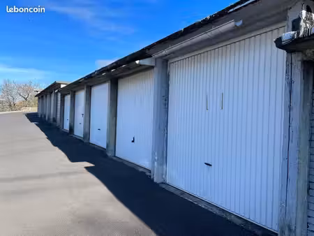 garages ou box de stockage secteur la corniche