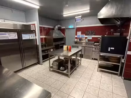 ◊ fonds de commerce à vendre — restaurant en activité ◊