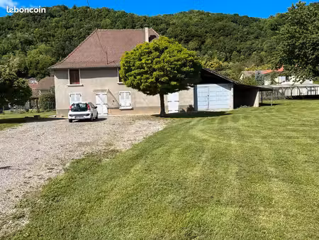 maison + 2 900 m² de terrain constructible – fort potentiel