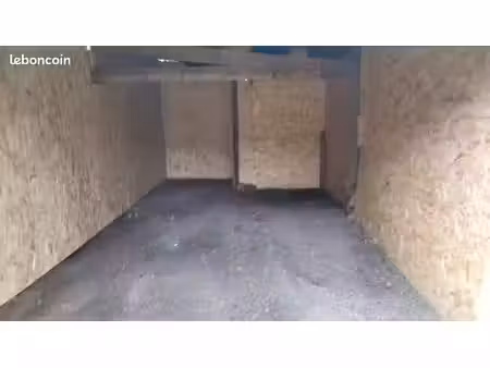 garage 18m2 a louer