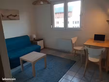 studio meublé