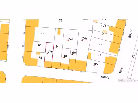 vends terrain constructible plein centre saint-nazaire