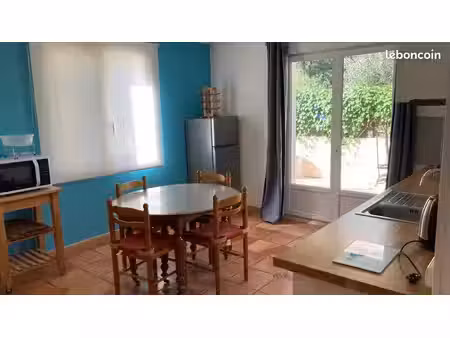 t2 bis meublé 66 m² – climatisé-jardin privatif – parking 2 places – toutes charges inclus