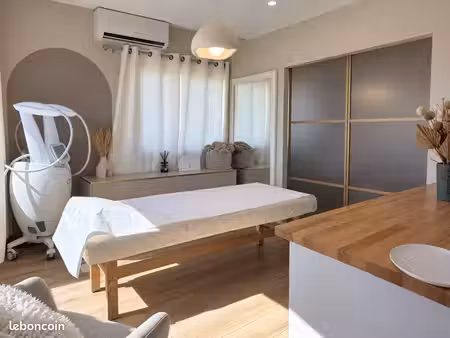 local commercial