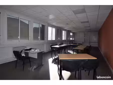 bureaux rénovés 145 m² – orléans gare – 2 parkings