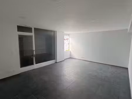 local commercial