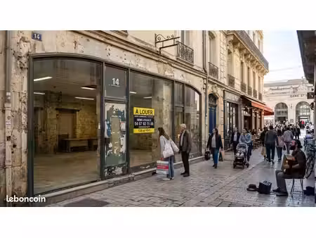 salon de thé 180 m²