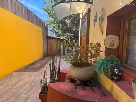 maison 6 pièces 137 m²