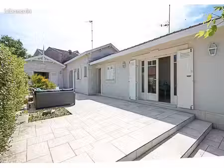 maison meublée 4 pièces - 75 m² proche centre-ville