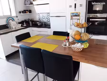 belle maison d'architecte t4 avec jardin  terrasse  parking et garage
