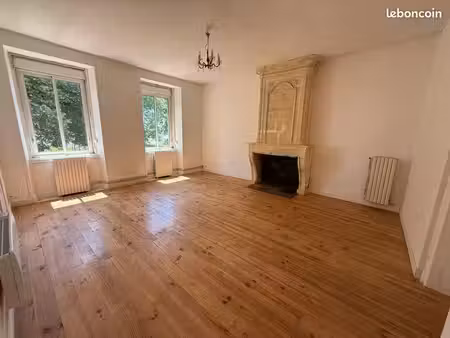 maison rénovée 160 m² – 3 à 4 chambres – jardin clos 800 m²