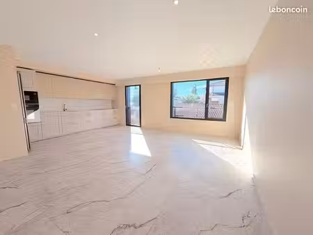 appartement 2 pièces 70 m²