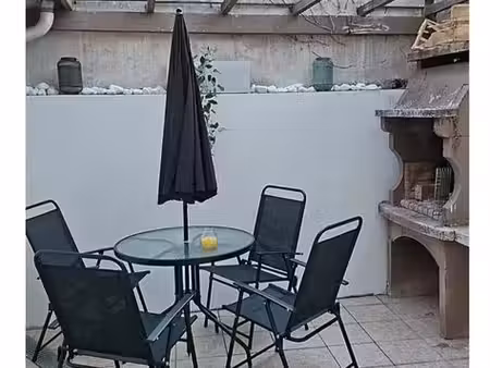 maison de ville à vendre. idéale investisseurs ou première acquisition