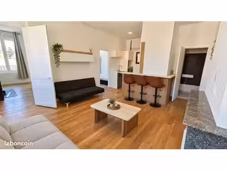 bel appartement face à la fac jean monet