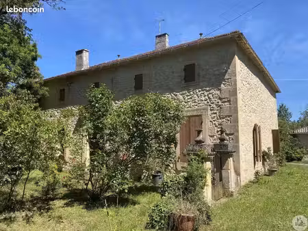 maison 7 pièces 210 m²