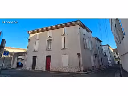 hyper centre agen immeuble de rapport avec 7 places de parking