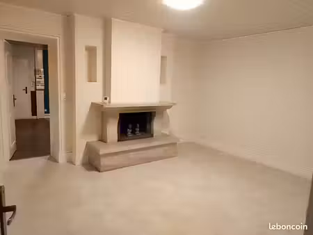 appartement t2 47m2
