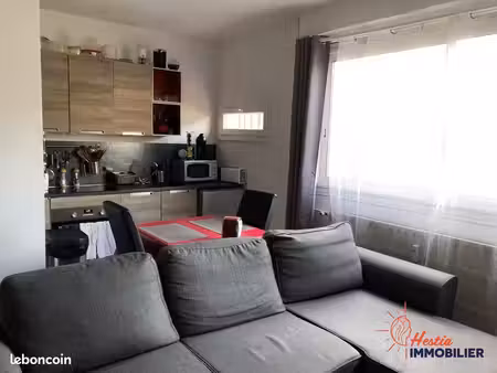 studio 1 pièce 35 m²
