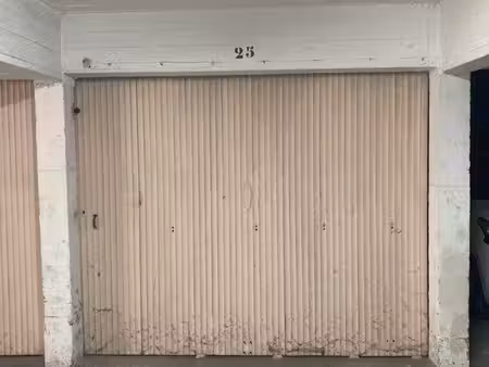 garage box fermée 15m2 clémenceau lagrive