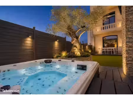 maison de caractère style haussmannien de 280m2