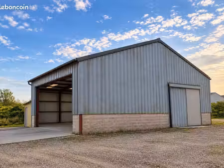 ??️? local d'activité ou stockage de 150 m2 avec 1500 m2 de terrain - location