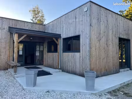 bureaux à louer à mesquer