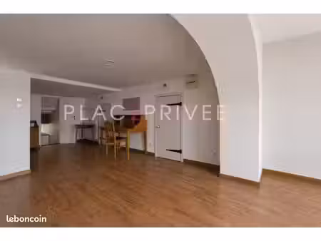 maison de village 4 pièces 120 m²