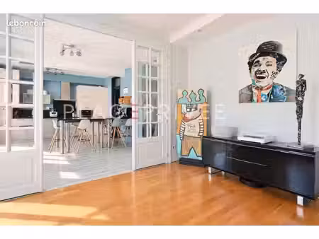 duplex 6 pièces 126 m²