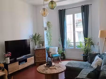 t3 62 m² – quartier prisé camas / cinq-avenues – traversant – 2 balcons – climatisation